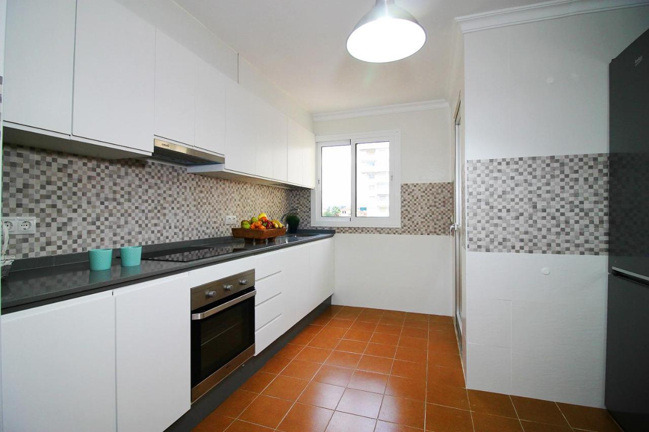 Apartment Avenida Miramar Фуэнхирола Экстерьер фото